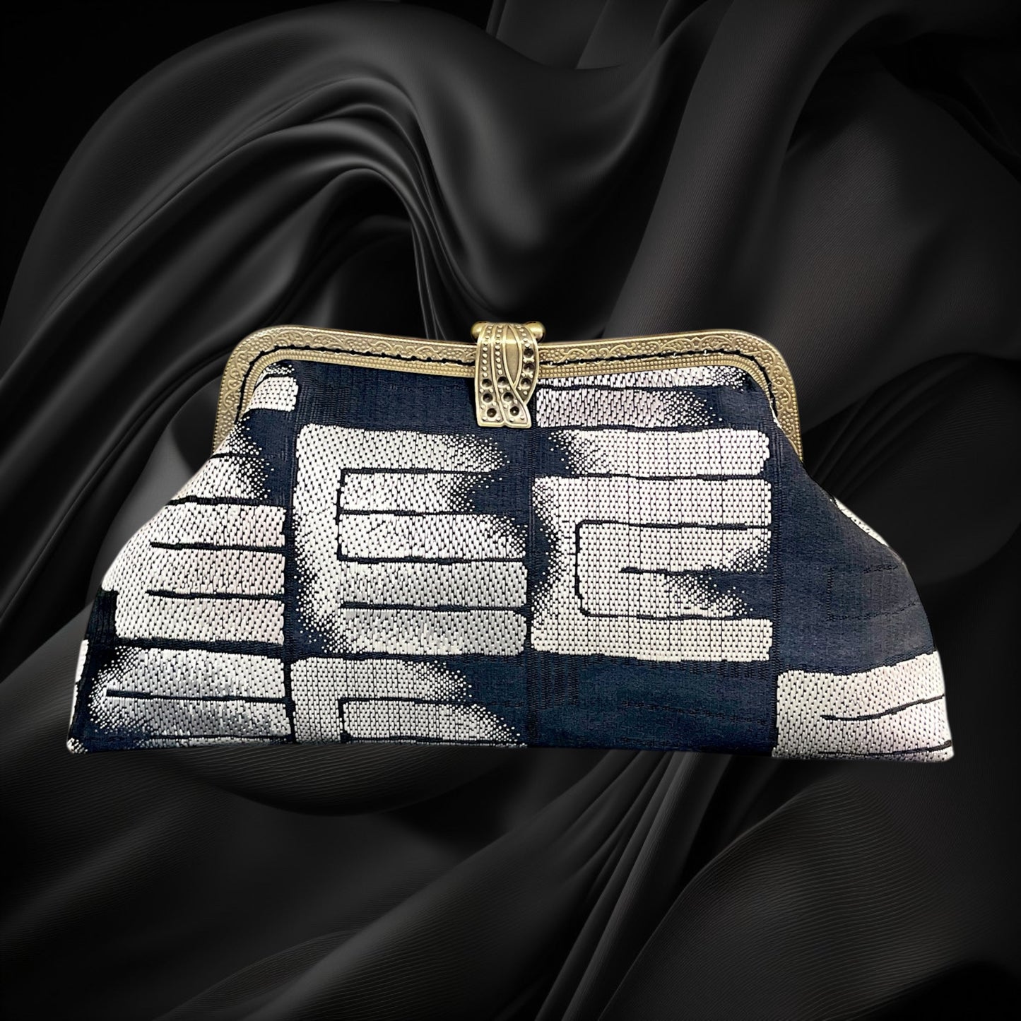 Kimono Clutch Bag [No.1399]